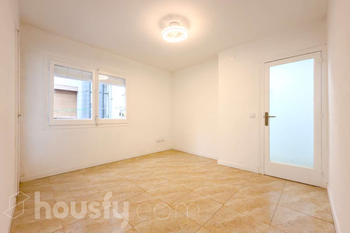 Piso en venta en CL ISAAC PERAL,  Badalona-4