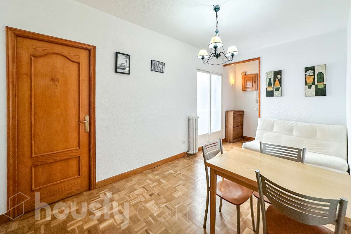 Piso en venta en Calle de Martín Martínez, Chamartín, Madrid-0