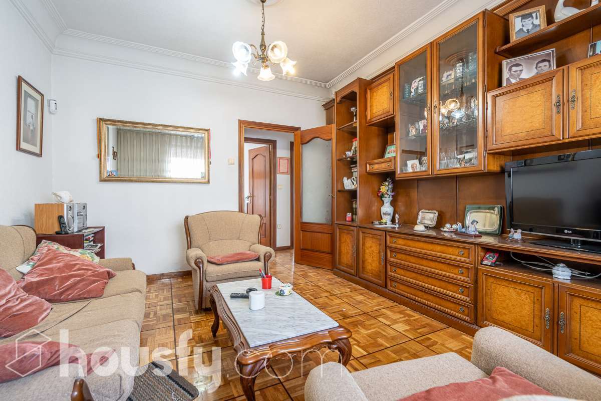 Piso en venta en Cl. Sánchez Preciado, Moncloa, Madrid-4