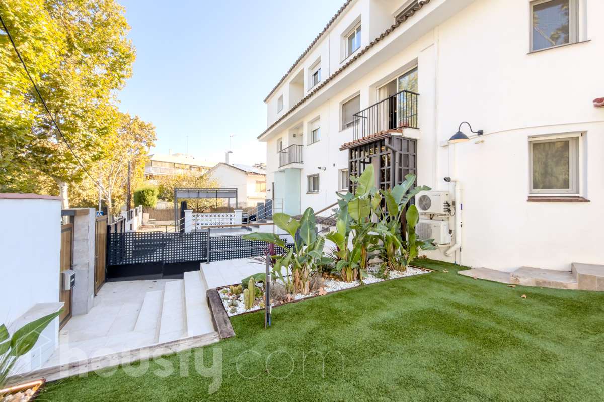 Casa en venta en AV PRIMAVERA,  Cerdanyola del Vallès-2