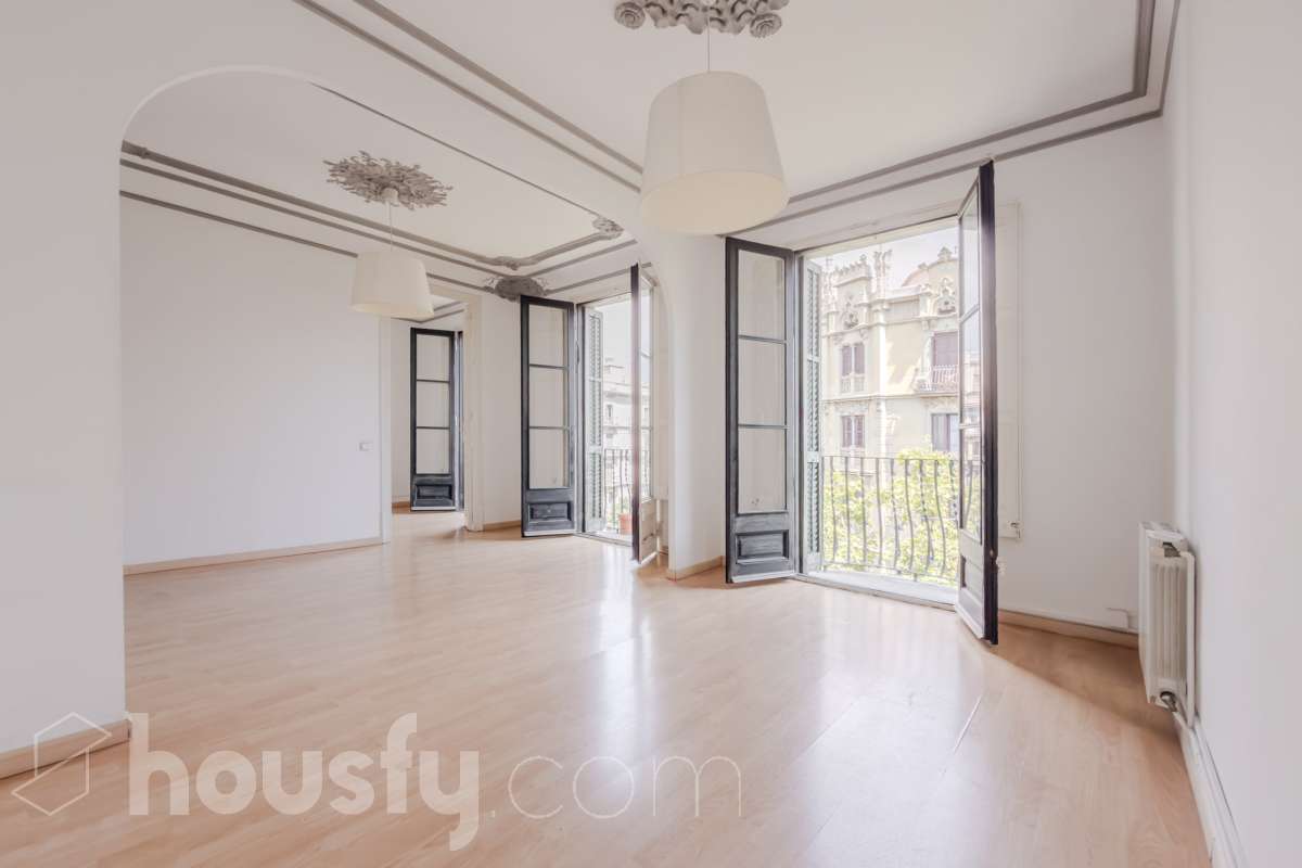 Piso en venta en Calle Bailen, Eixample, Barcelona-0