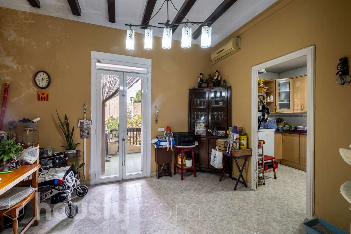 Casa en venta en Carrer dels Consorts Sans Bernet, Horta Guinardó, Barcelona-2