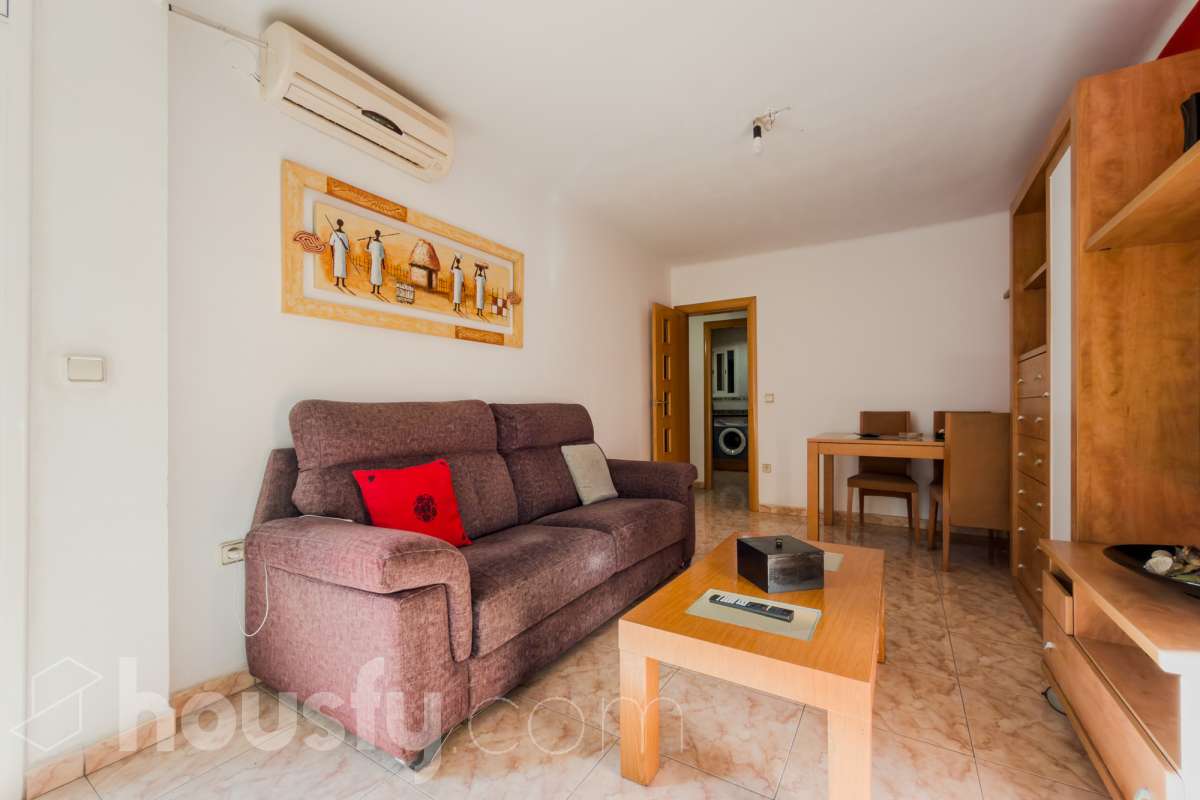 Piso en venta en AV SANTA ROSA,  Santa Coloma de Gramenet-2