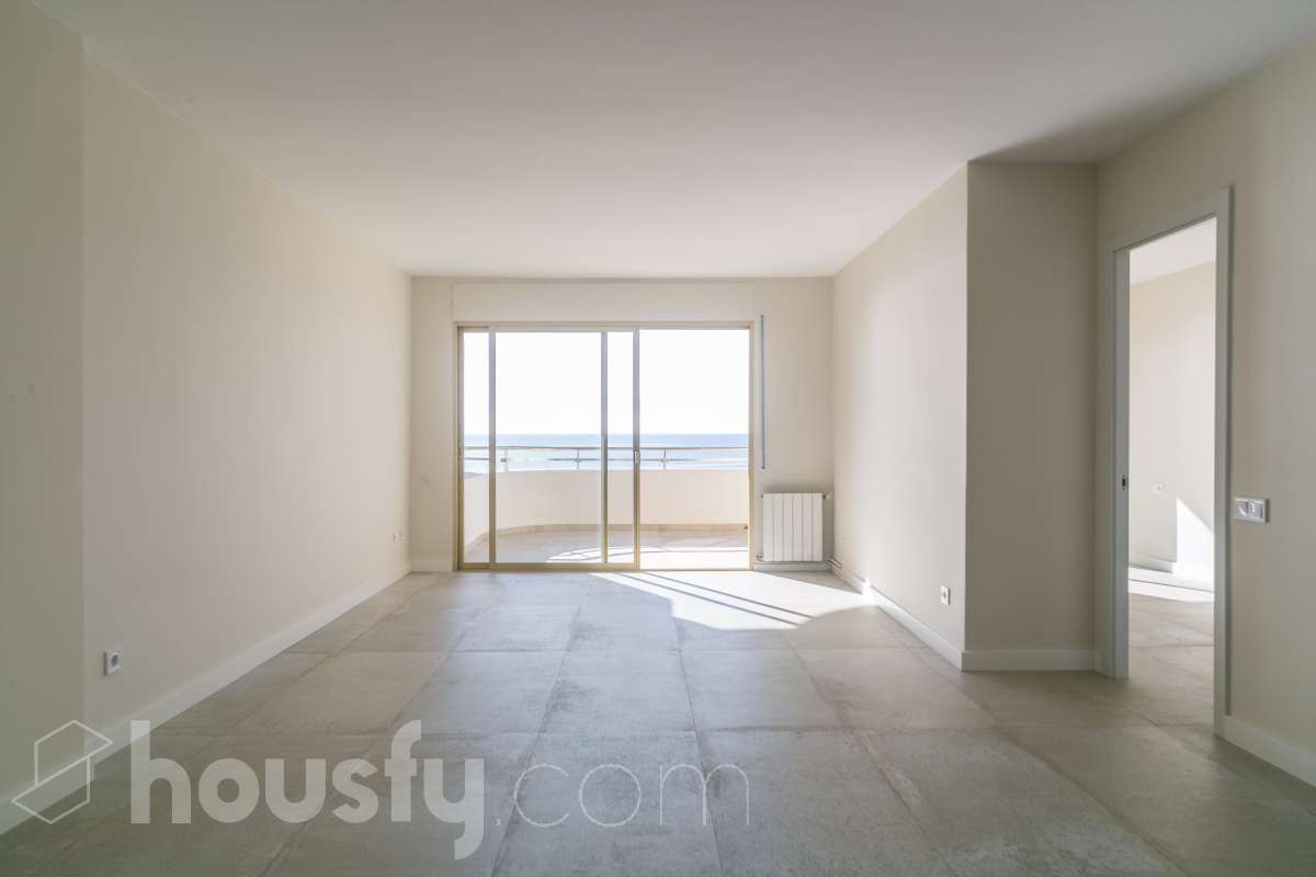 Piso en venta en CL JOAN SALVAT-PAPASSEIT,  Calafell-4