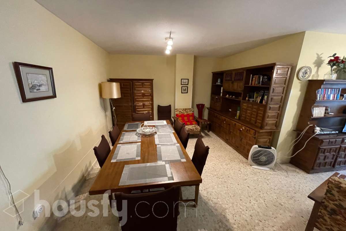 Piso en alquiler en Avenida Cayetano del Toro,  Cádiz-1