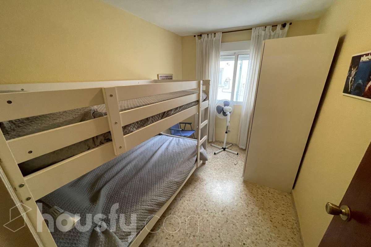 Piso en alquiler en Avenida Cayetano del Toro,  Cádiz-4