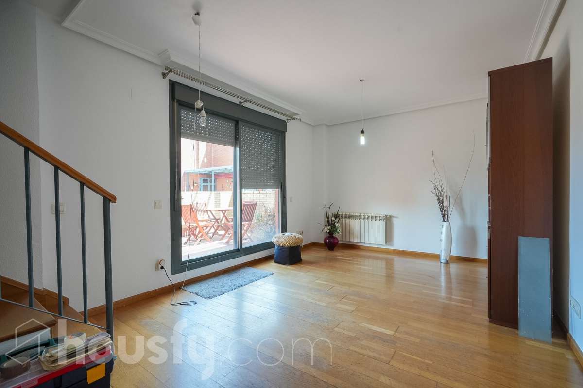 Piso en venta en Calle Guetaria, Usera, Madrid-1