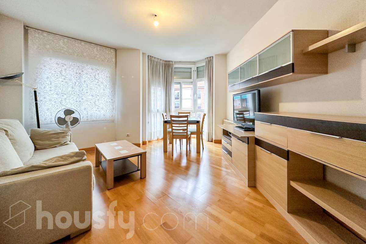 Piso en venta en Cl. Nuestra Señora del Carmen, Tetuán, Madrid-1