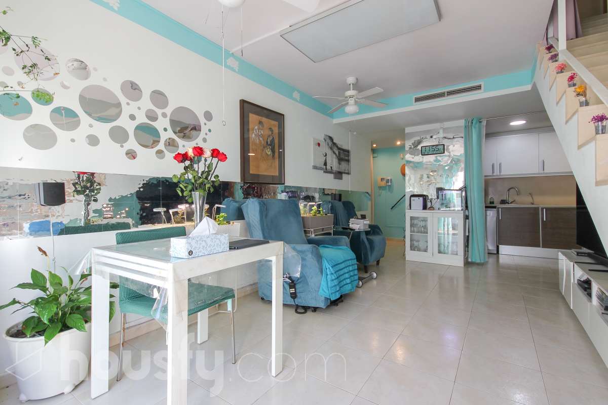 Dúplex en venta en CL BISBE MORGADES,  Vilafranca del Penedès-2