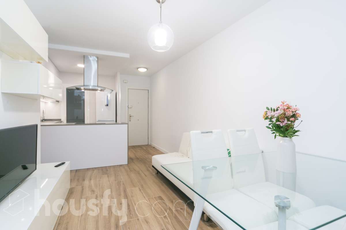 Piso en venta en CL CASALS I CUBERO, Nou Barris, Barcelona-2