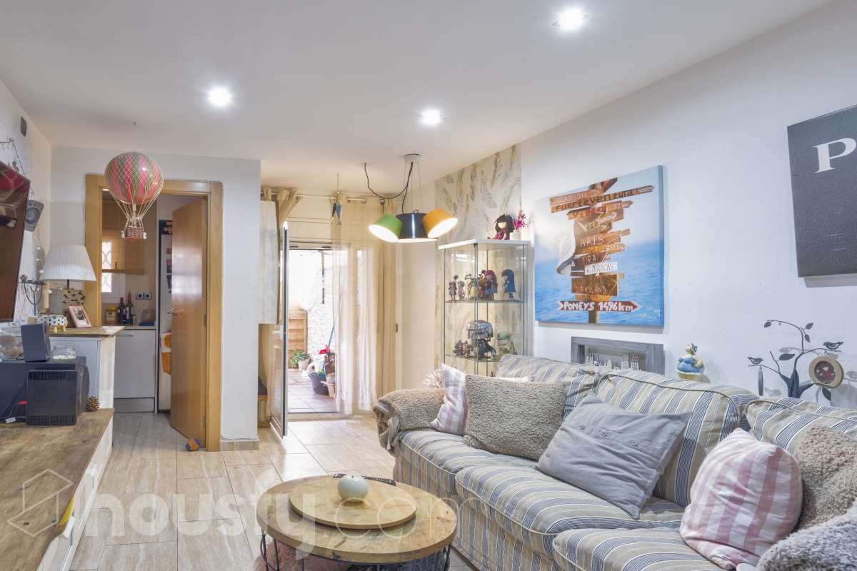 Piso en venta en CL Calasanz Marques, Cerdanyola, Mataró-1