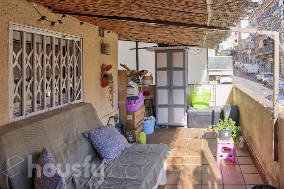 Piso en venta en CL Calasanz Marques, Cerdanyola, Mataró-0