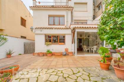 Casas en venta en Olesa de Bonesvalls