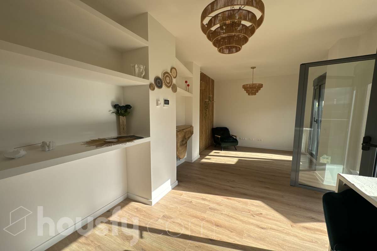 Piso en alquiler en Calle Francisco Antón,  Alcalá de Henares-1