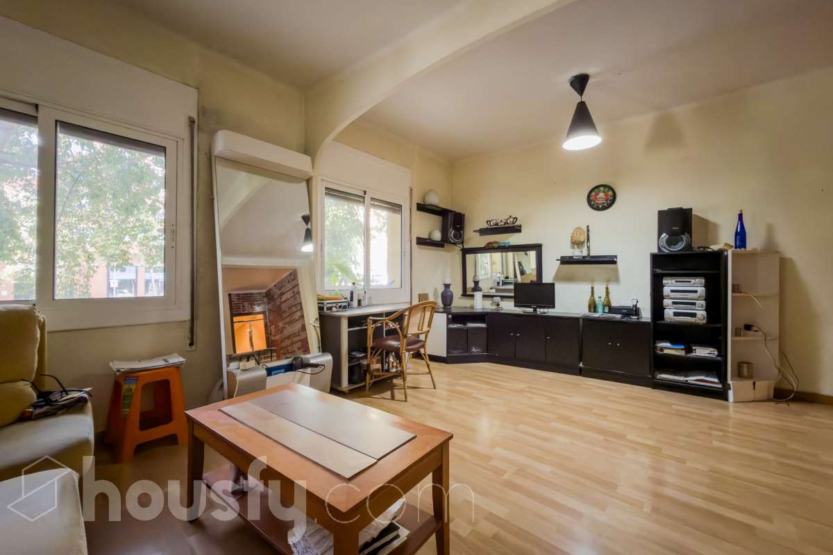 Piso en venta en Carrer de Calàbria, Eixample, Barcelona-1