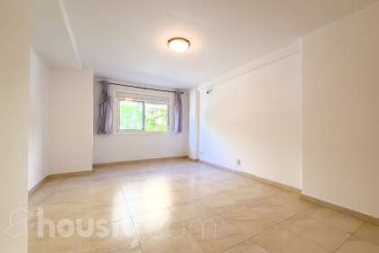 Piso en AV MERIDIANA, 305