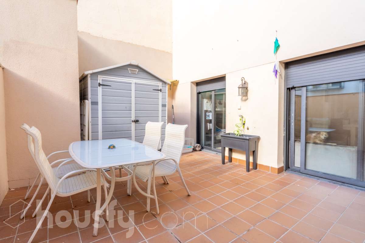 Piso en venta en Carrer de Pacs del Penedès,  Vilafranca del Penedès-0