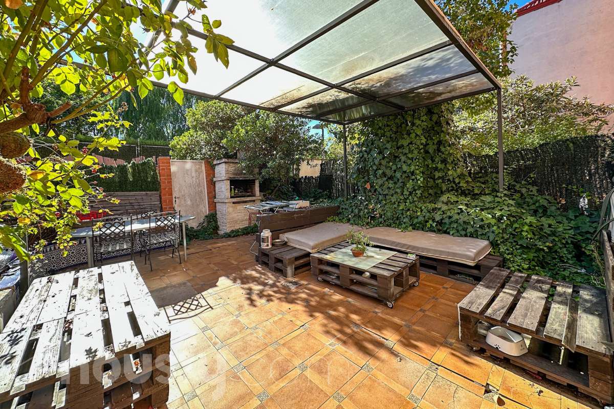 Casa en venta en Calle del Grabado,  Getafe-0