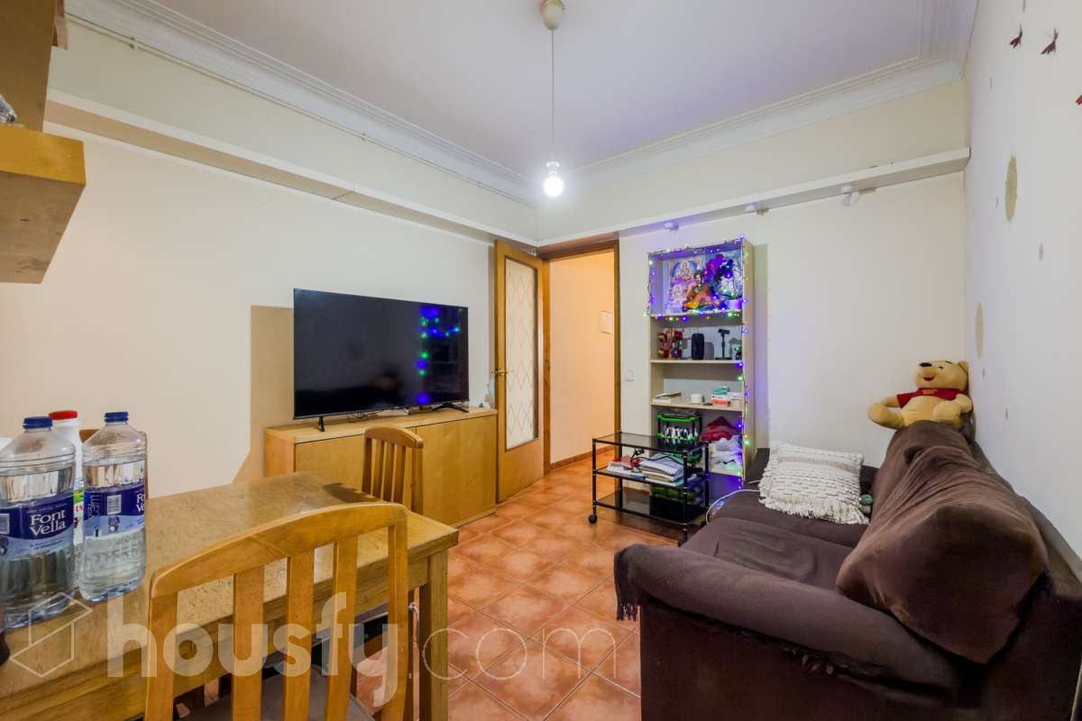 Piso en venta en Carrer del Xiprer, Horta Guinardó, Barcelona-2