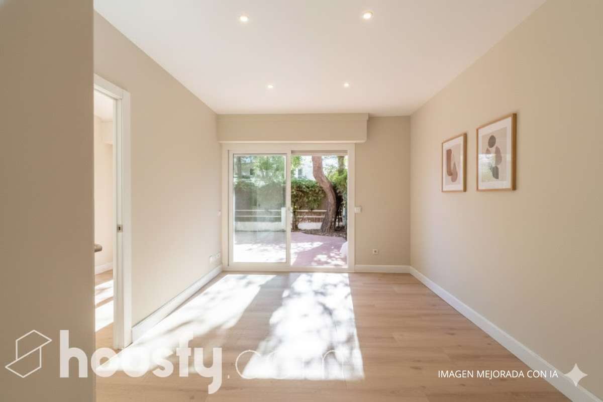 Bajo en venta en Carrer de Ramon Muntaner,  Vilanova i la Geltrú-2