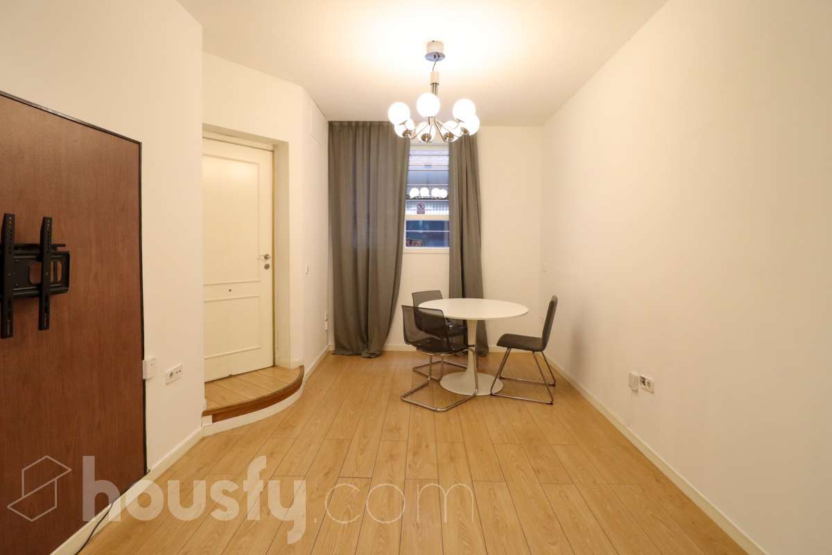 Piso en venta en Calle del Sol, Salamanca, Madrid-1