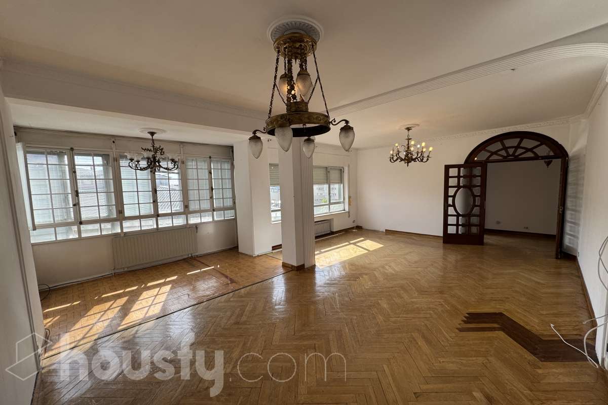 Piso en venta en Avenida Ramón Ferreiro,  Lugo-0
