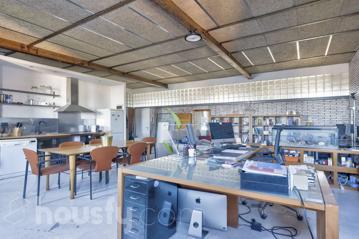 Piso en venta en CL PAMPLONA, Sant Martí, Barcelona-0