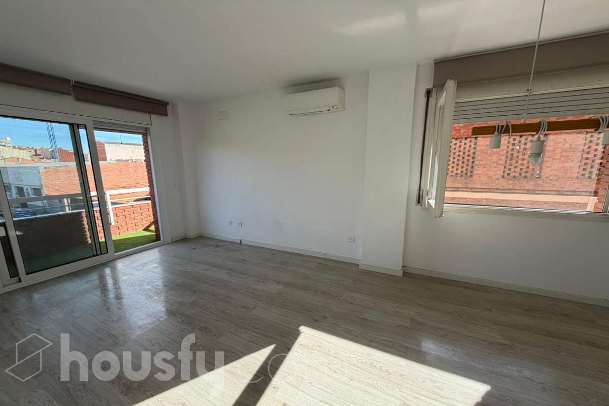 Piso en alquiler en Carrer del Tren de Baix, Sud, Terrassa-1