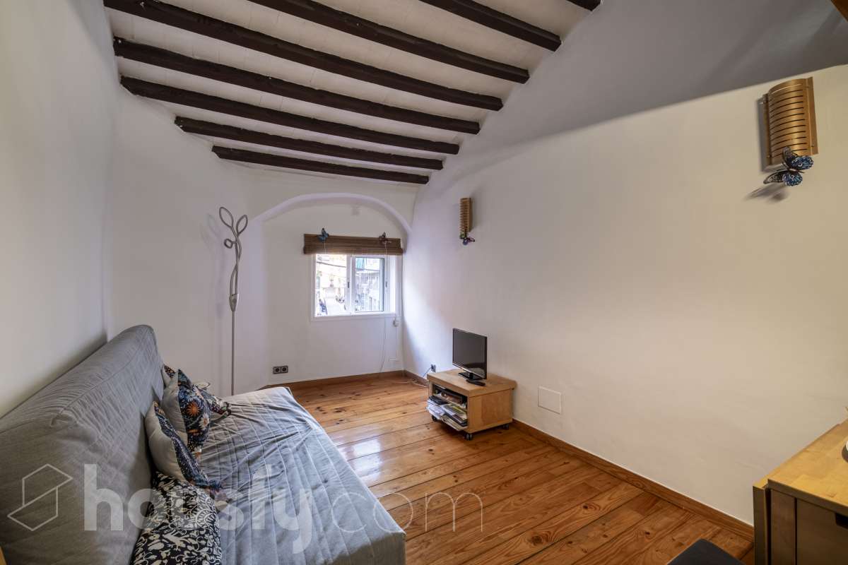 Piso en venta en Carrer dels Jocs Florals, Sants-Montjuïc, Barcelona-3