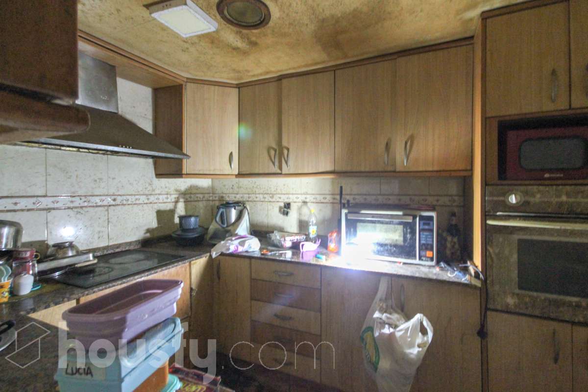 Casa en venta en Carrer de Sierra Nevada, Nord-Est, Terrassa-1