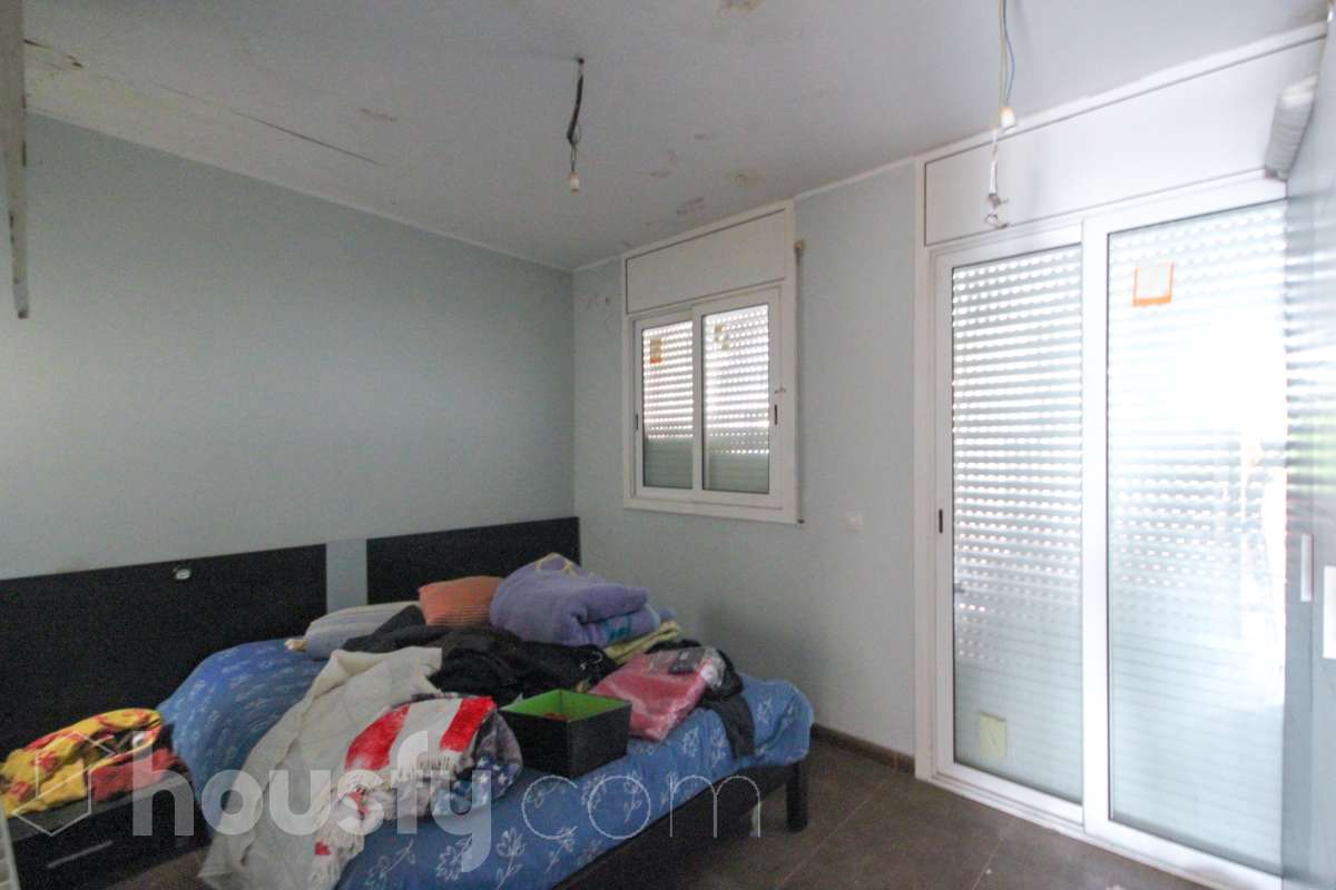 Casa en venta en Carrer de Sierra Nevada, Nord-Est, Terrassa-3