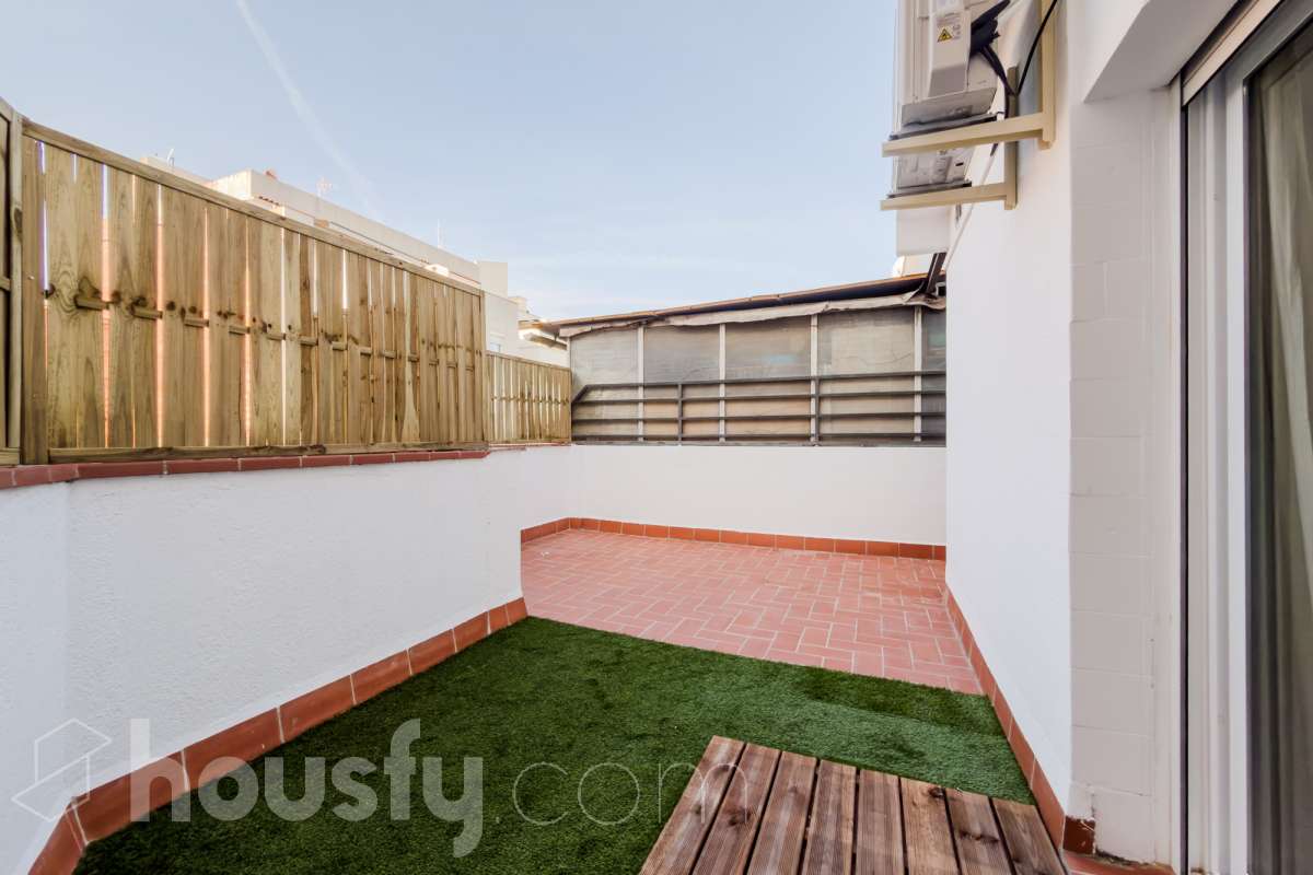 Piso en venta en Carrer de Rafael Campalans,  L'Hospitalet de Llobregat-2