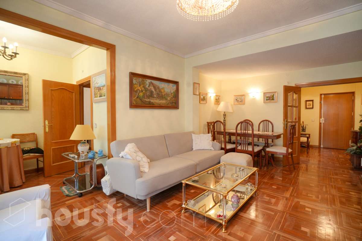 Piso en venta en Cl. Santísima Trinidad, Chamberí, Madrid-4