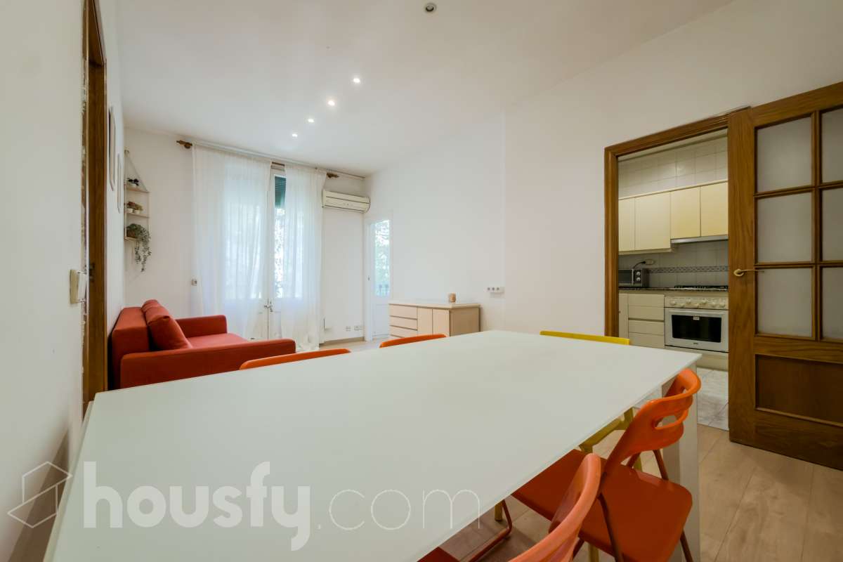 Piso en venta en Carrer del Rosselló, Eixample, Barcelona-1