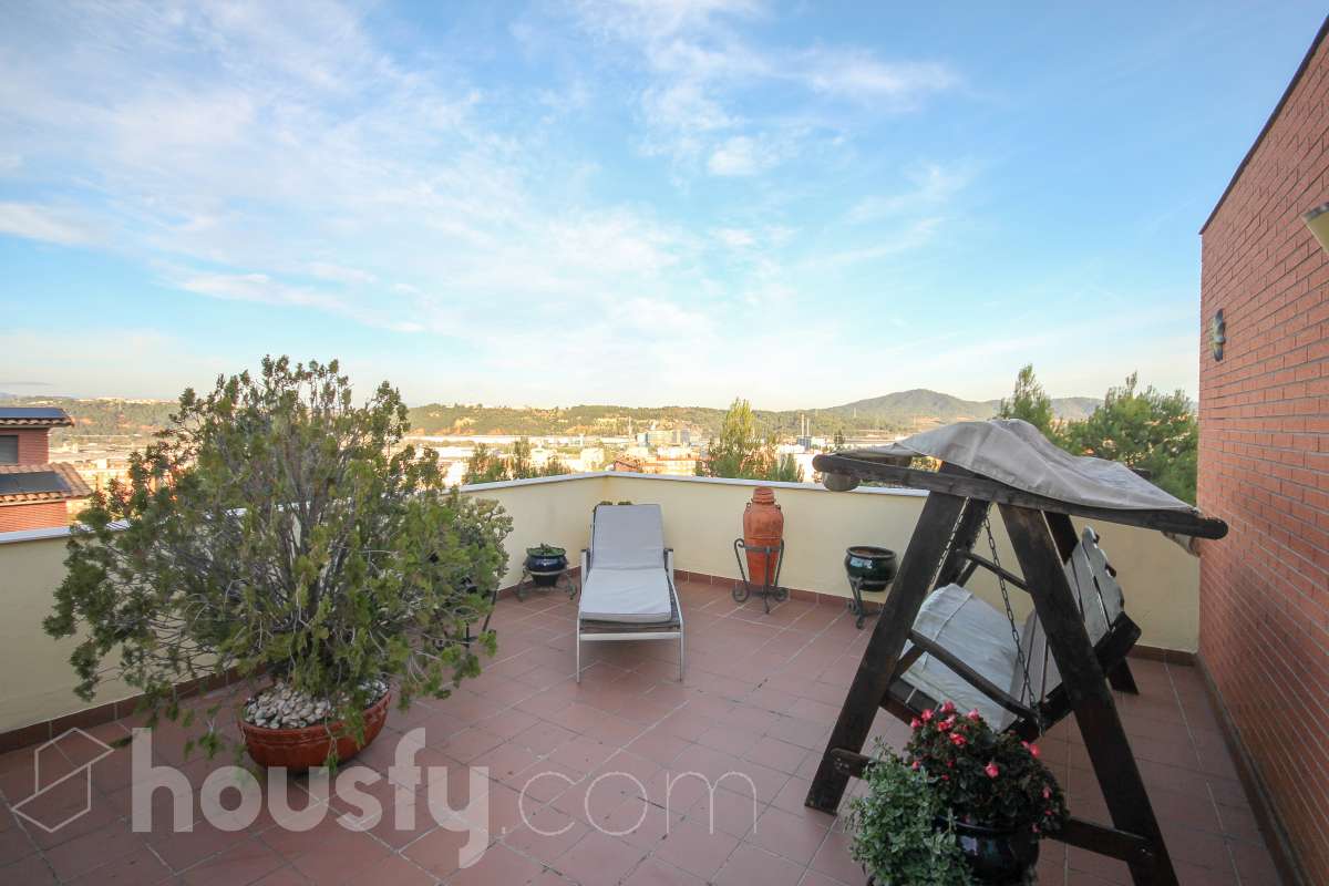 Casa en venta en CL PERE ROVIRA,  Sant Andreu de la Barca-0