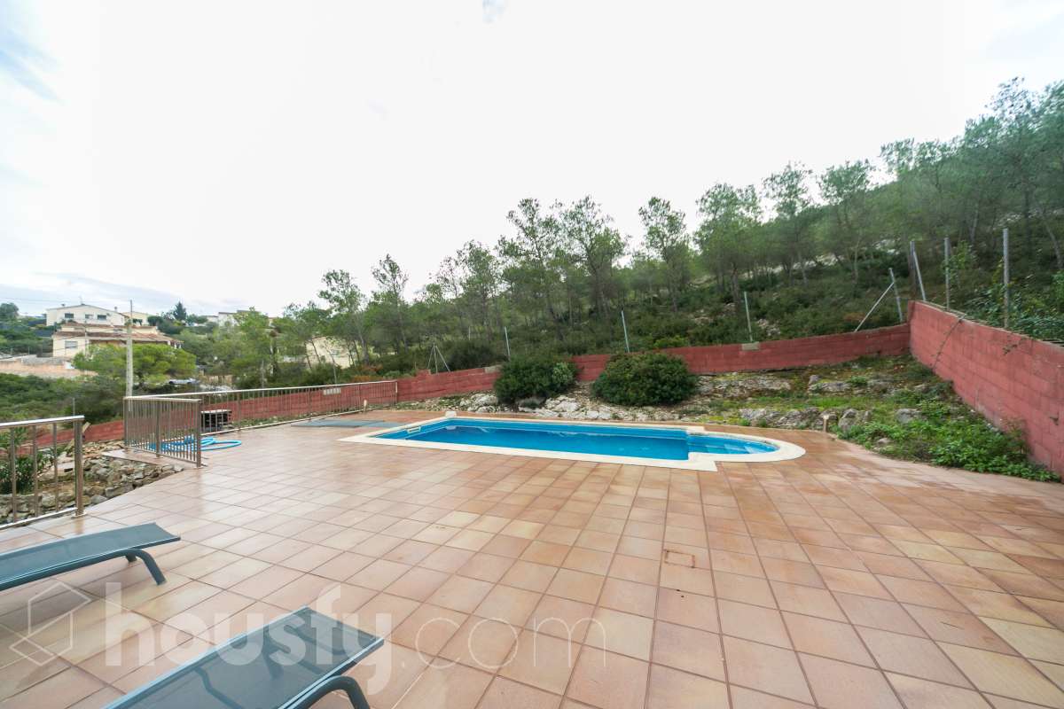 Casa en venta en Carrer de la Figuera,  Olèrdola-2