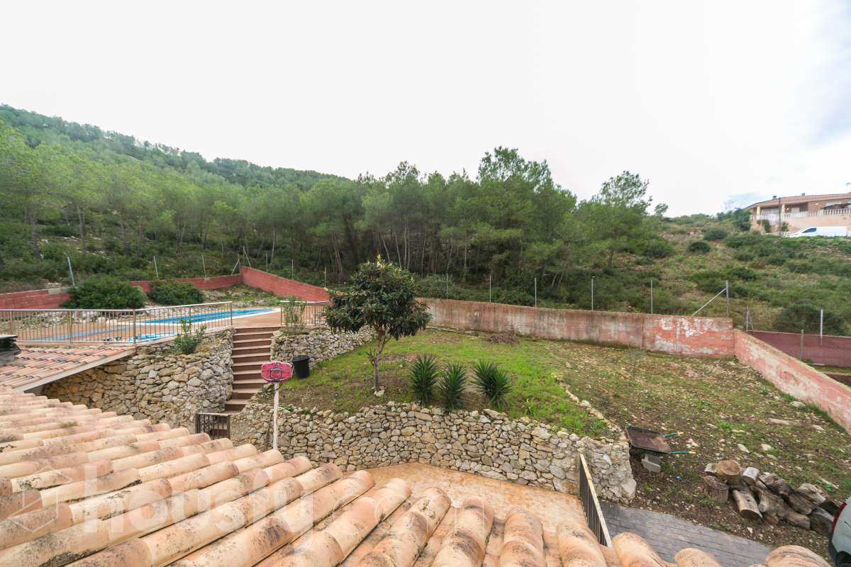 Casa en venta en Carrer de la Figuera,  Olèrdola-3