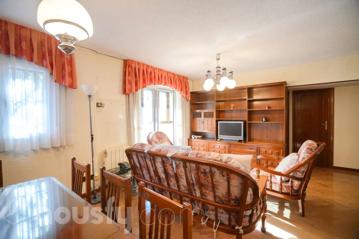 Piso en venta en Corregidor Juan Francisco de Luján, Moratalaz, Madrid-1