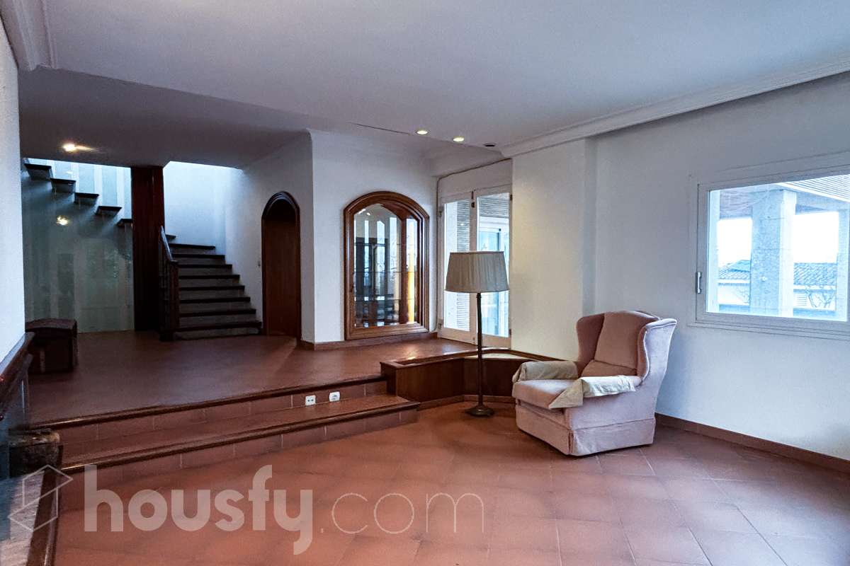 Casa en venta en CL ENRIC GRANADOS,  Figueres-3