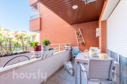Piso en venta en Plaça de la Fàbrica Nova, Centre Vila - La Geltrú, Vilanova i la Geltrú-0