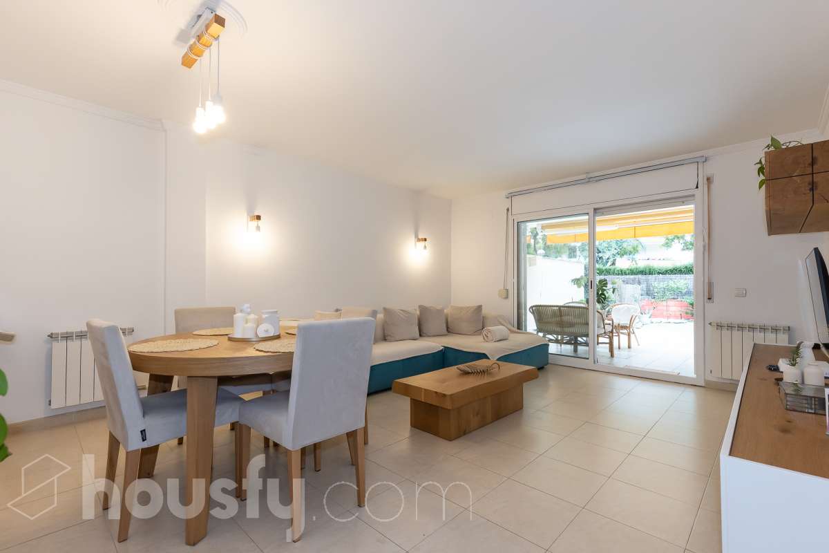 Bajo en venta en Carrer Ametlla de Mar,  Salou-3