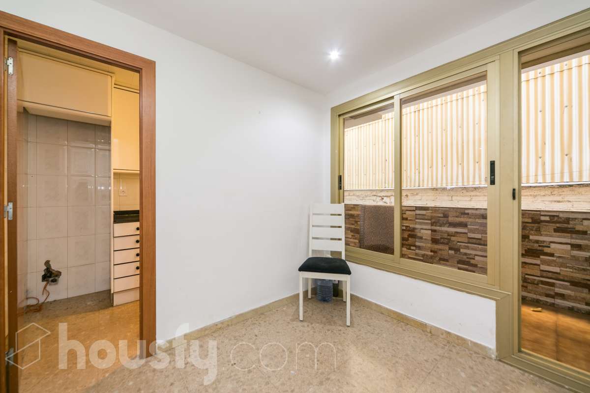 Piso en venta en Carrer de Califòrnia, Nord-Est, Terrassa-1