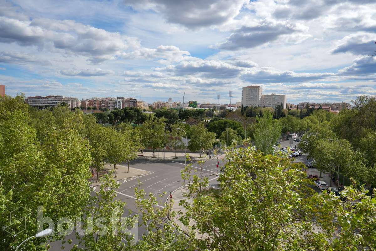 Piso en venta en Av. Pablo Iglesias, Chamberí, Madrid-1