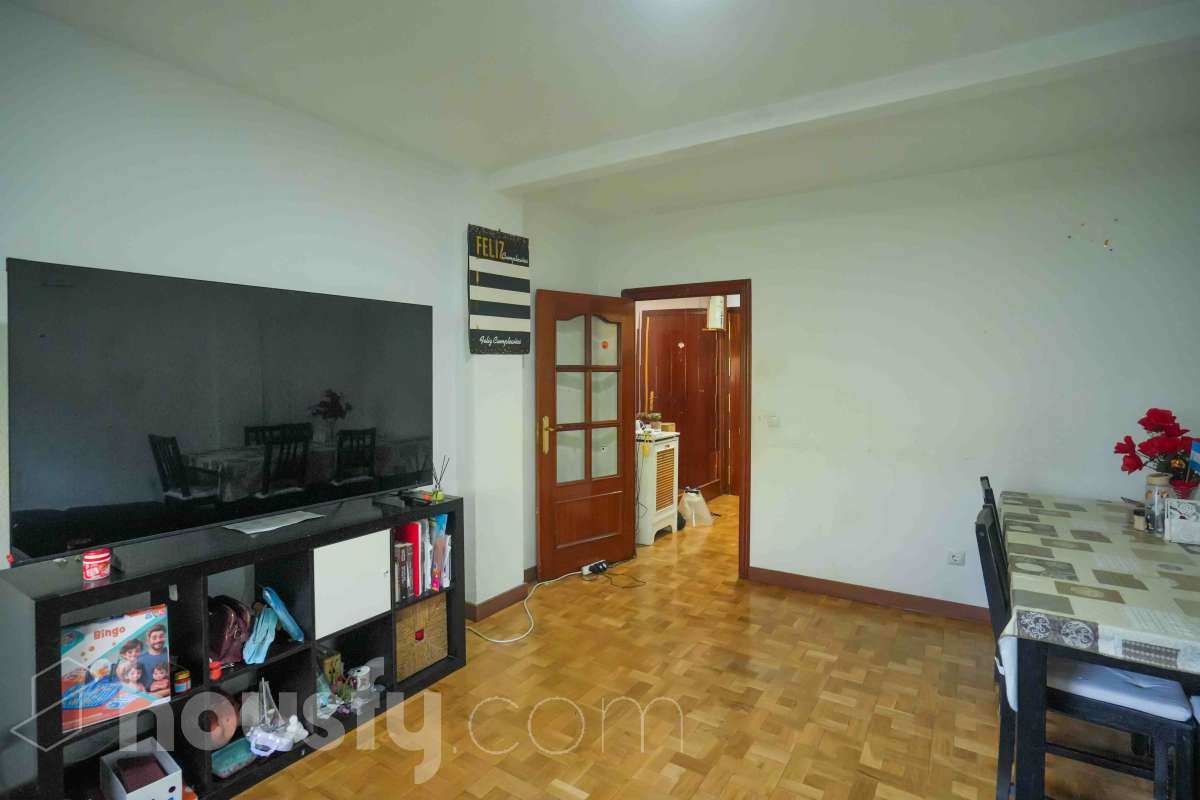 Piso en venta en Calle Carlos II, San Blas, Madrid-1