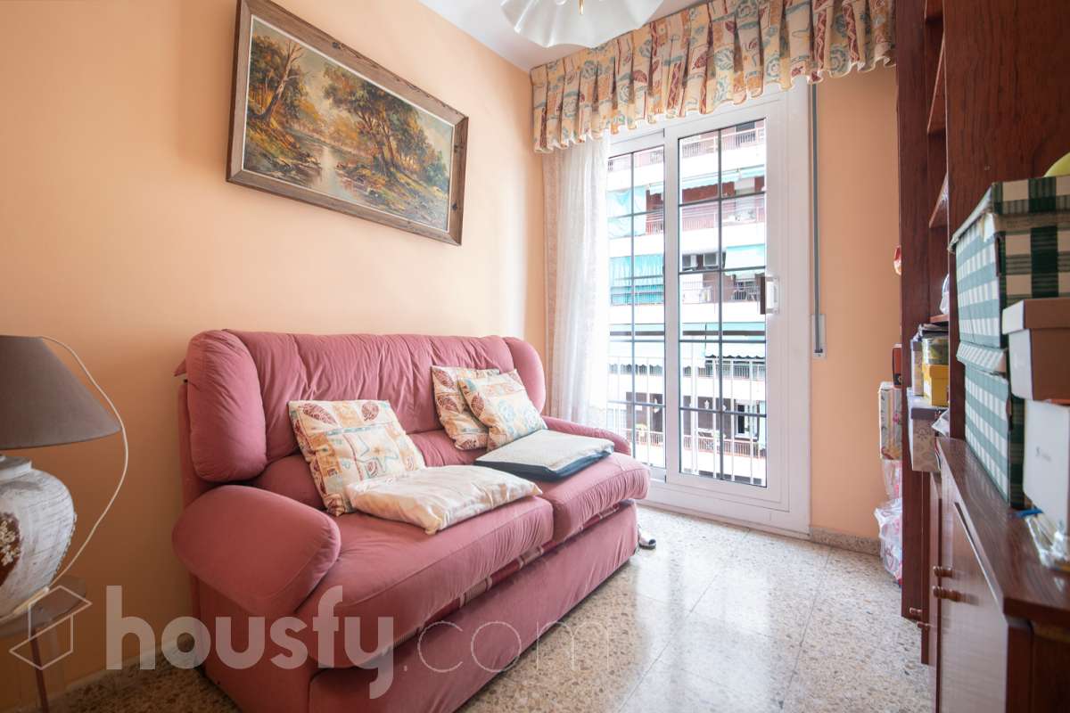 Piso en venta en Carrer del Pedraforca, La Florida - Les Planes, L'Hospitalet de Llobregat-4