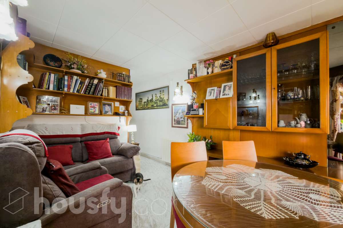 Piso en venta en CL MOSSEN CAMIL ROSELL,  Santa Coloma de Gramenet-2