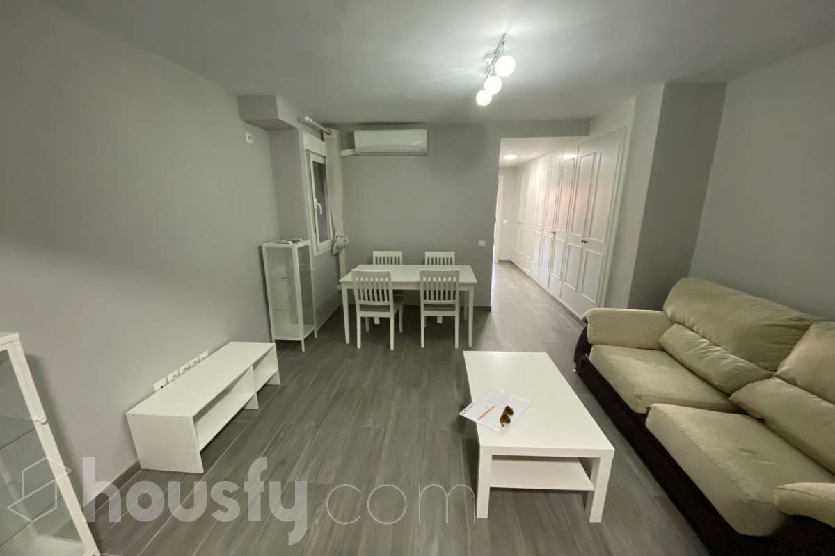 Piso en alquiler en Calle José María de Pereda, Cerro Amate, Sevilla-3