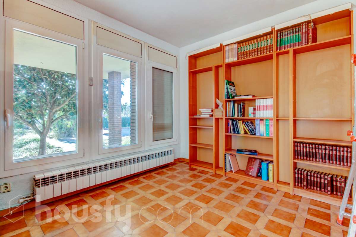 Casa en venta en Avinguda de Barcelona,  El Bruc-3