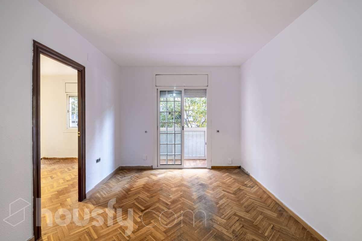 Piso en venta en Carrer de la Mare de Déu de Montserrat,  Viladecans-1