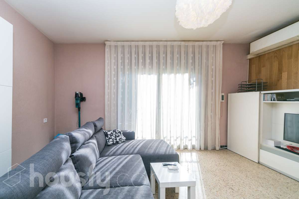 Piso en venta en Carrer de la Poetessa Caparà, Nord-Est, Terrassa-2